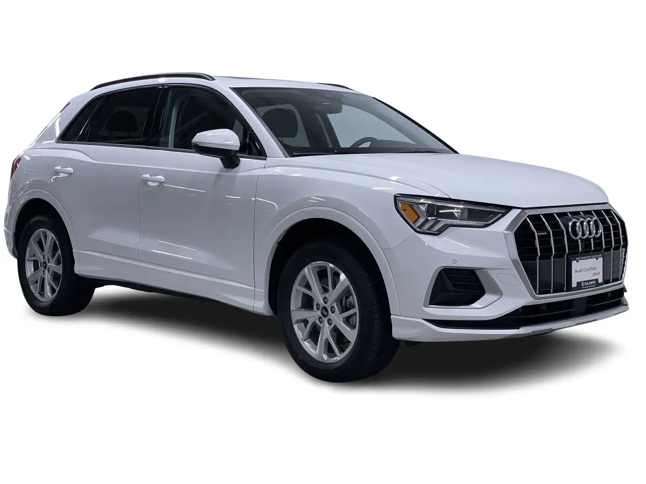 Audi Q3 - Image 16