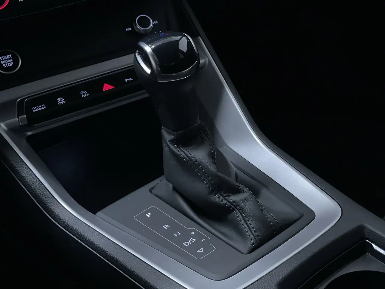Audi Q3 - Image 27