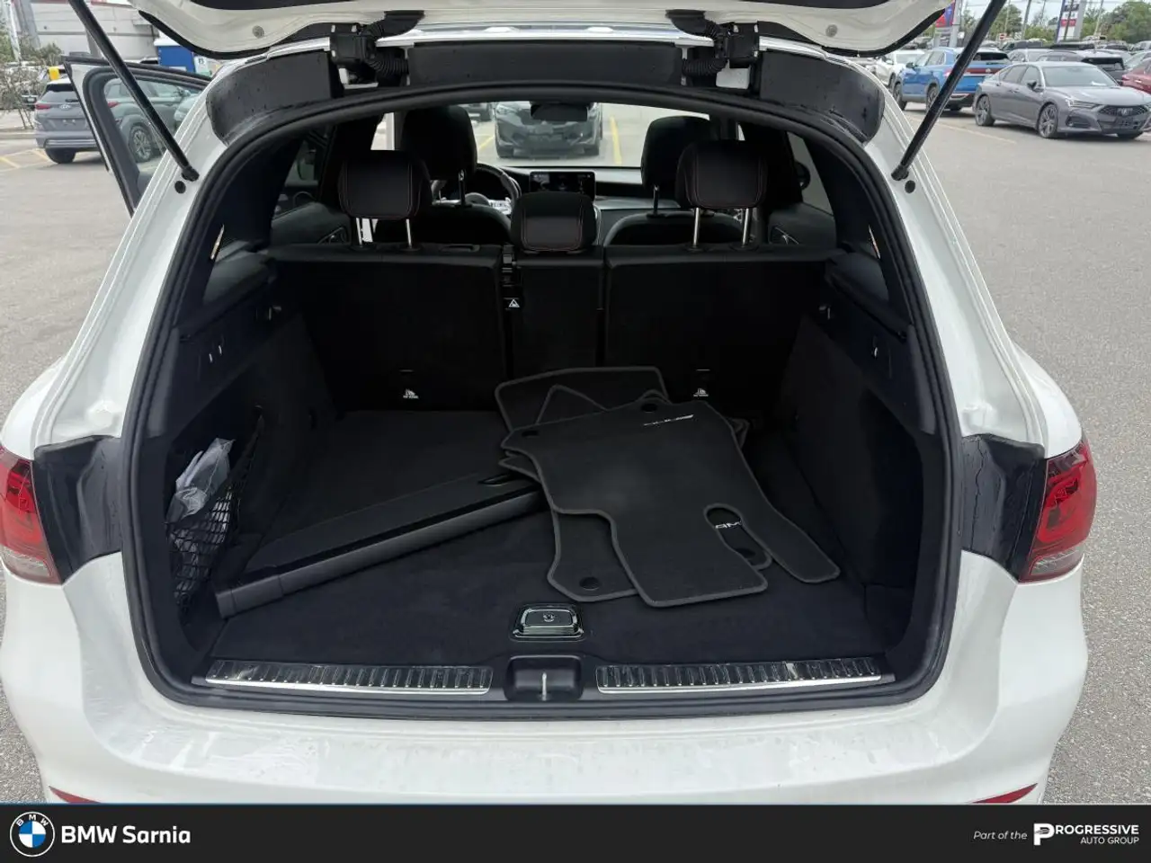 Mercedes-Benz GLC - Image 12