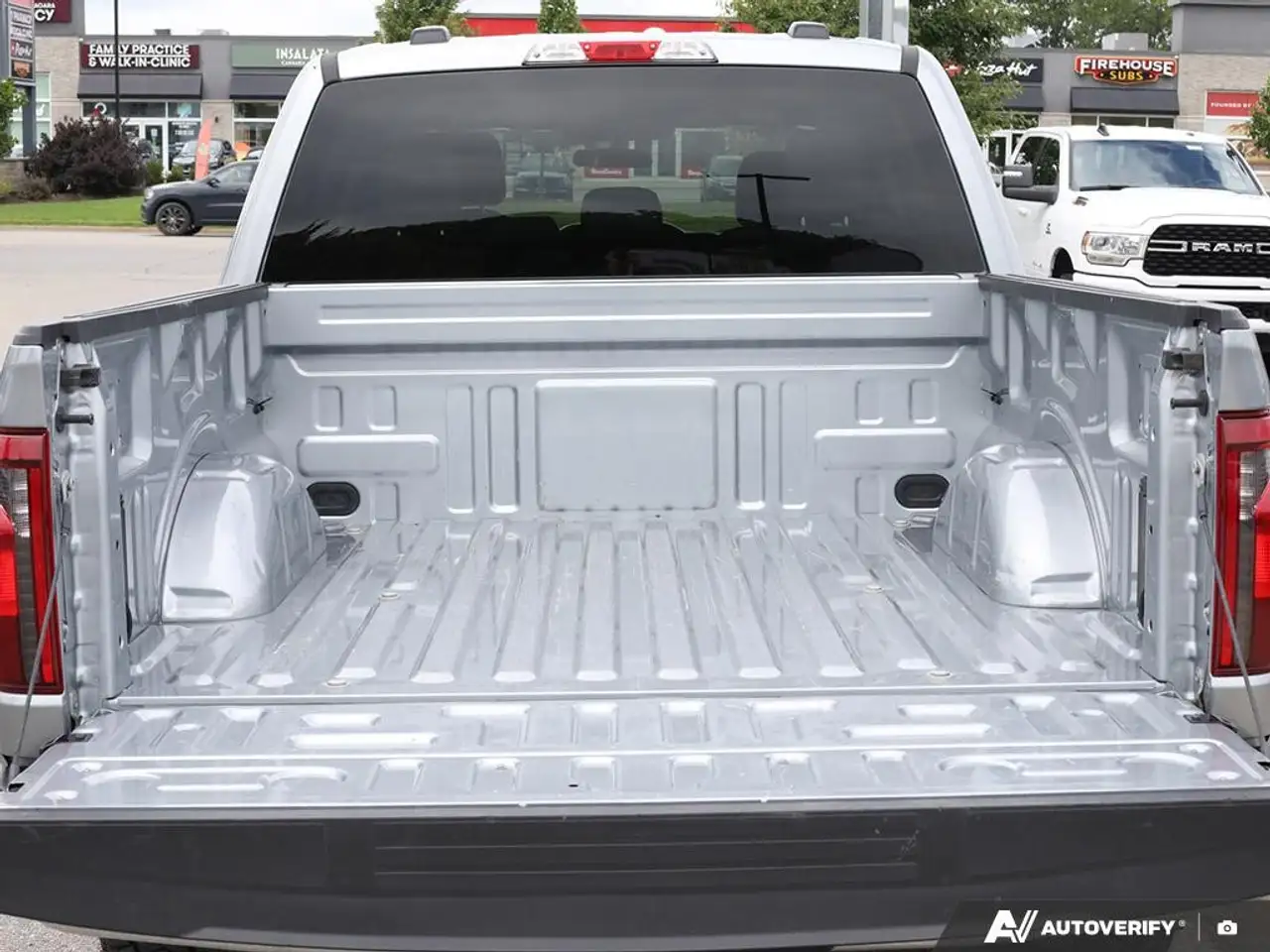 Ford F-150 - Image 12