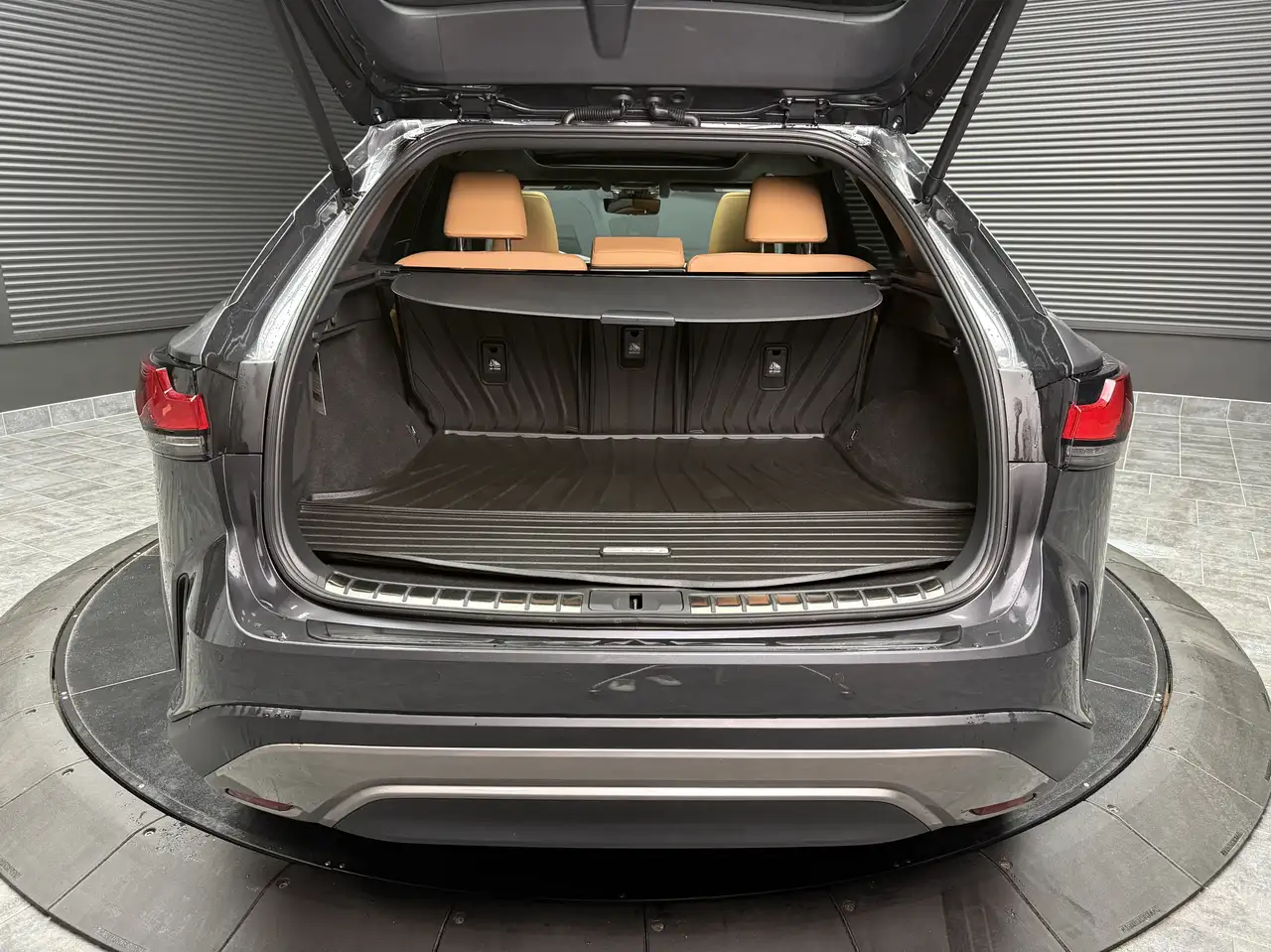 Lexus RX - Image 5