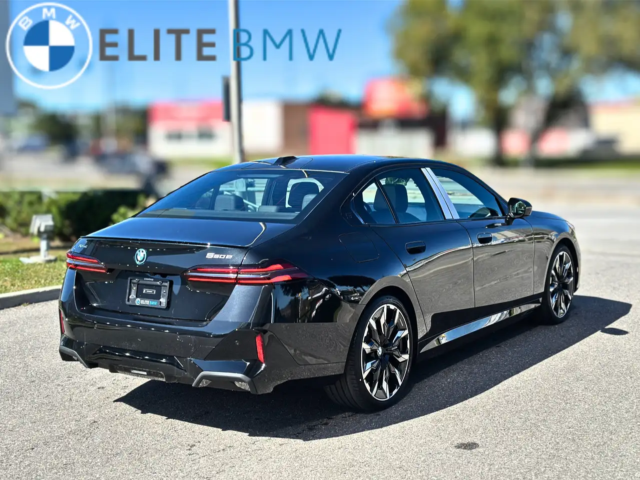 BMW 5 Series - Image 38