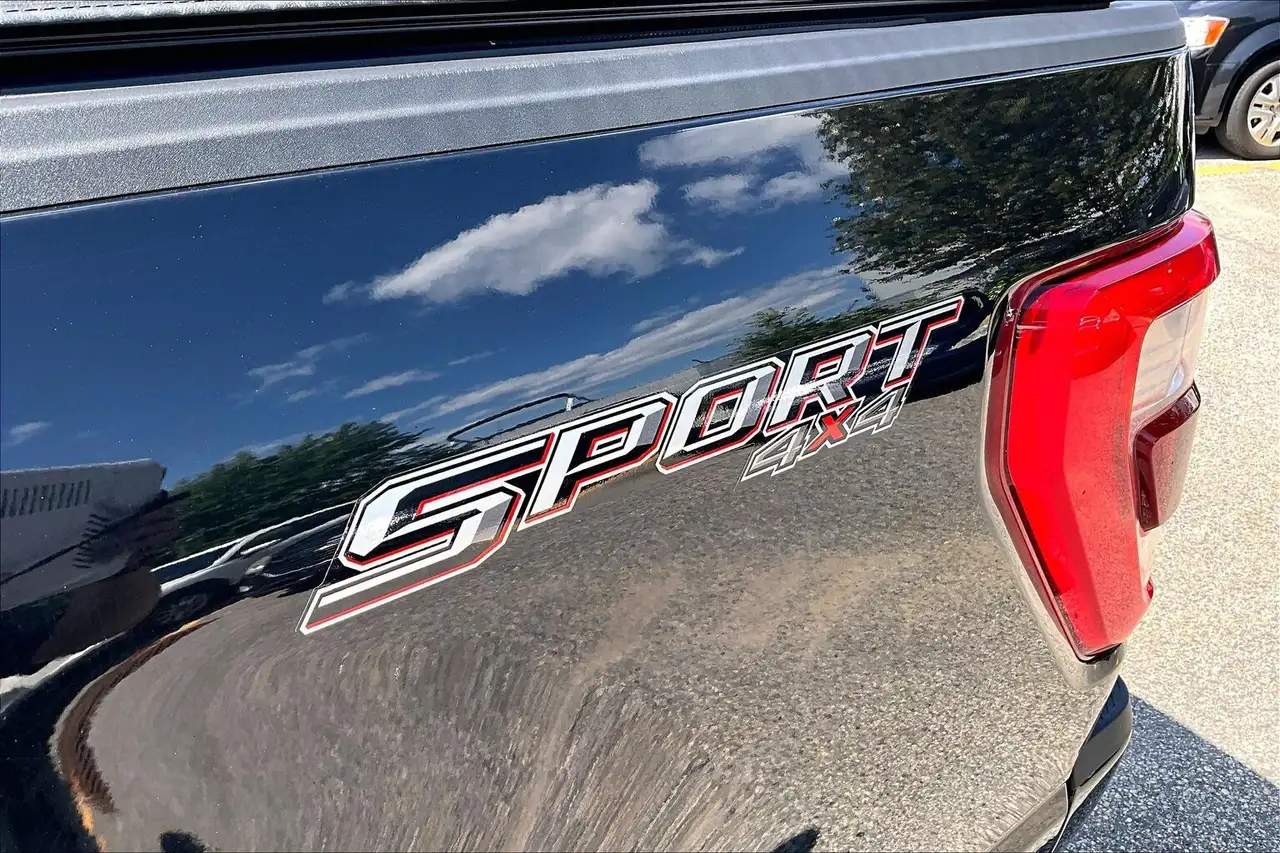 Ford F-150 - Image 8