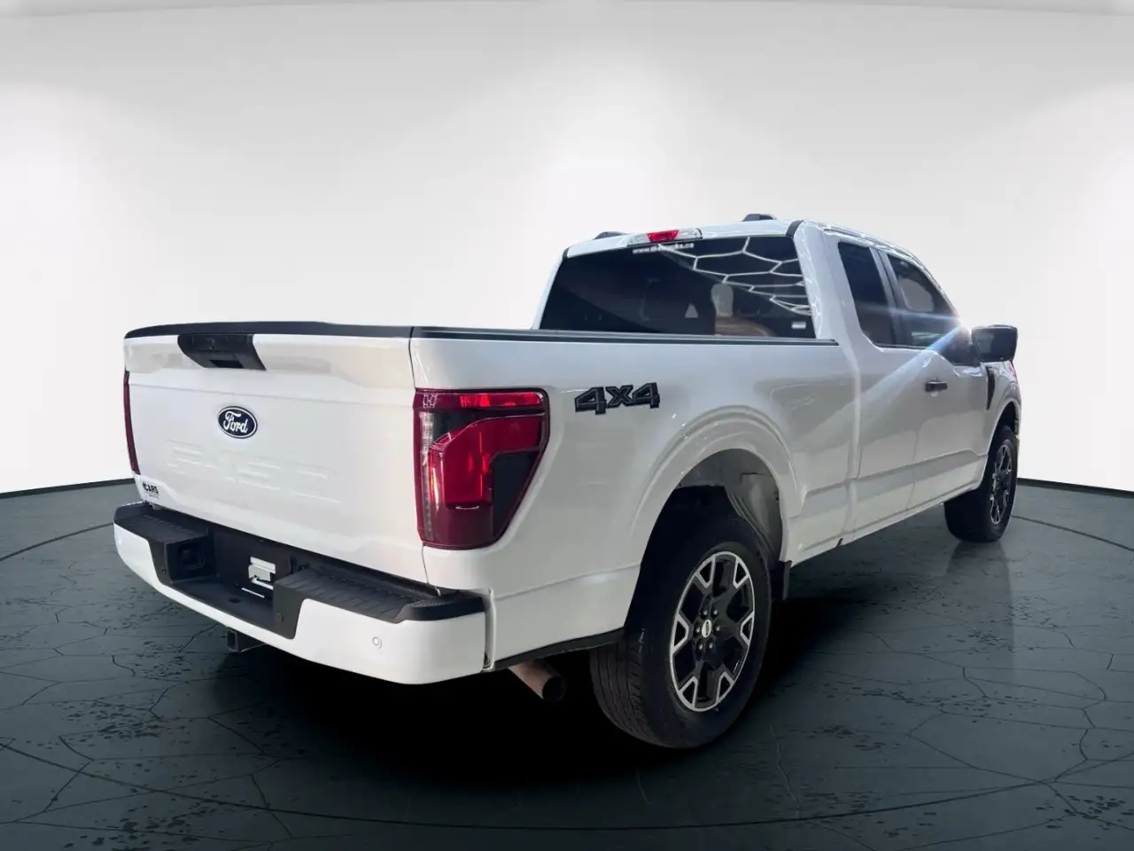 Ford F-150 - Image 5