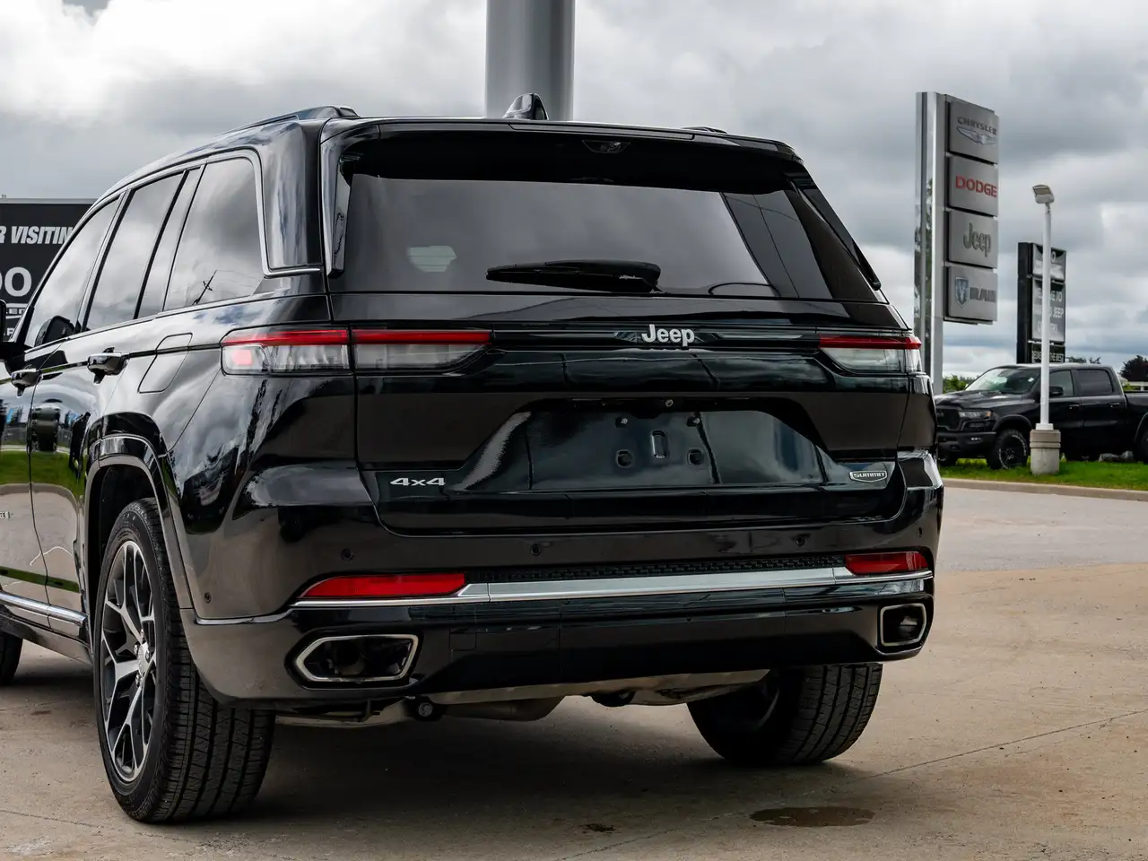 Jeep Grand Cherokee - Image 7