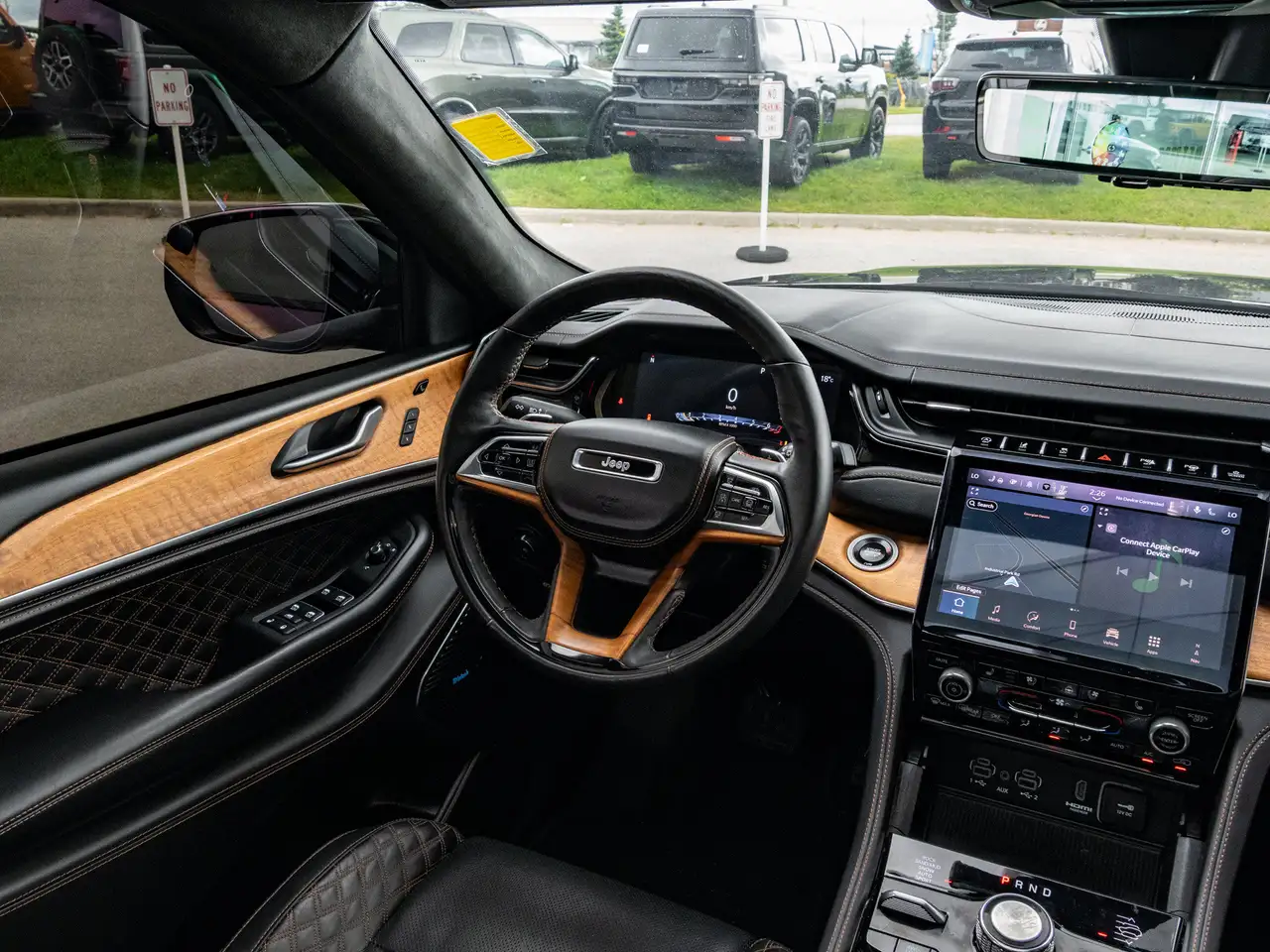 Jeep Grand Cherokee - Image 26