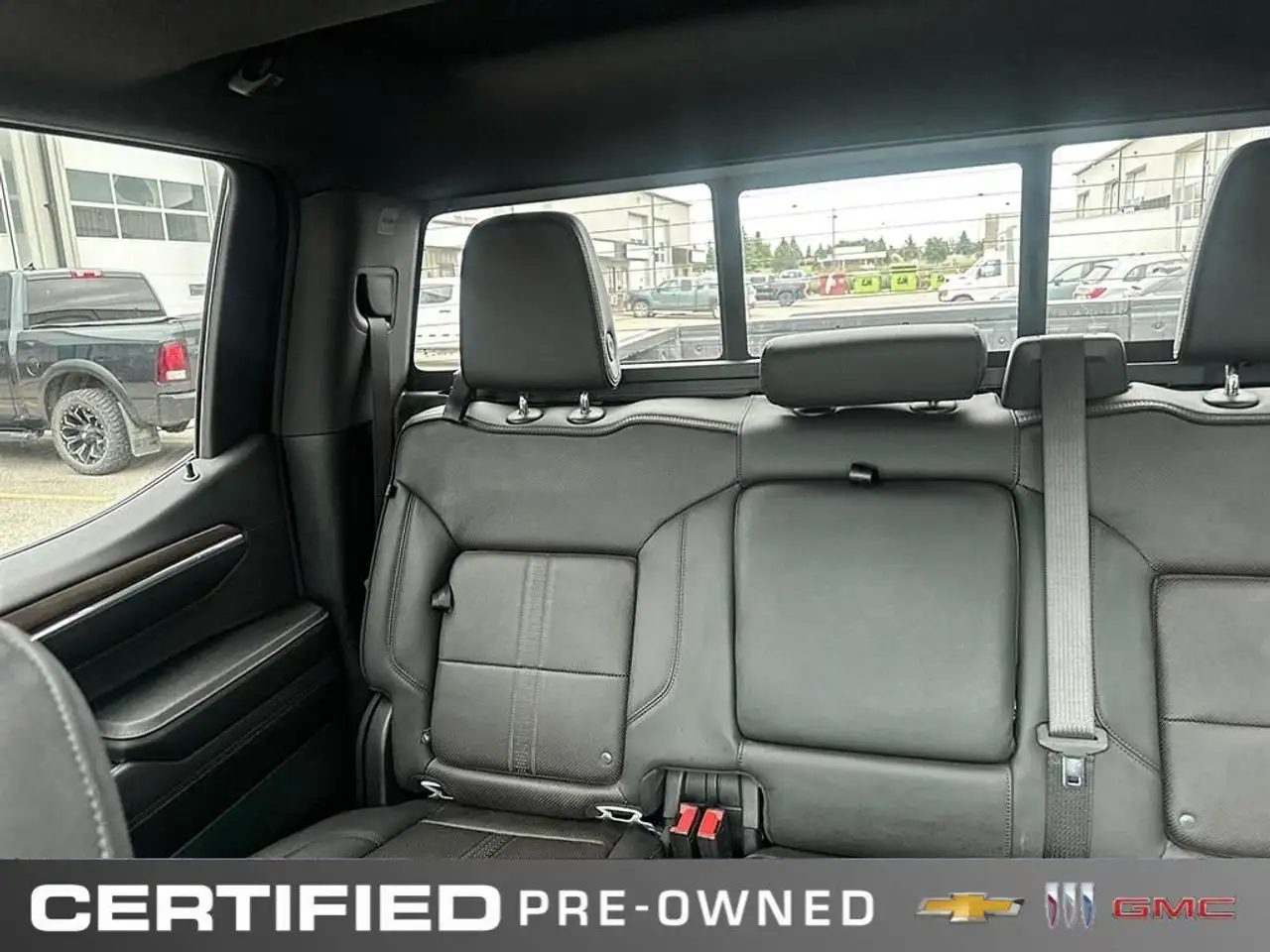 Chevrolet Silverado 1500 - Image 14