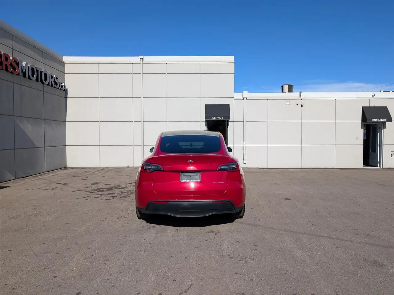 Tesla Model Y - Image 4