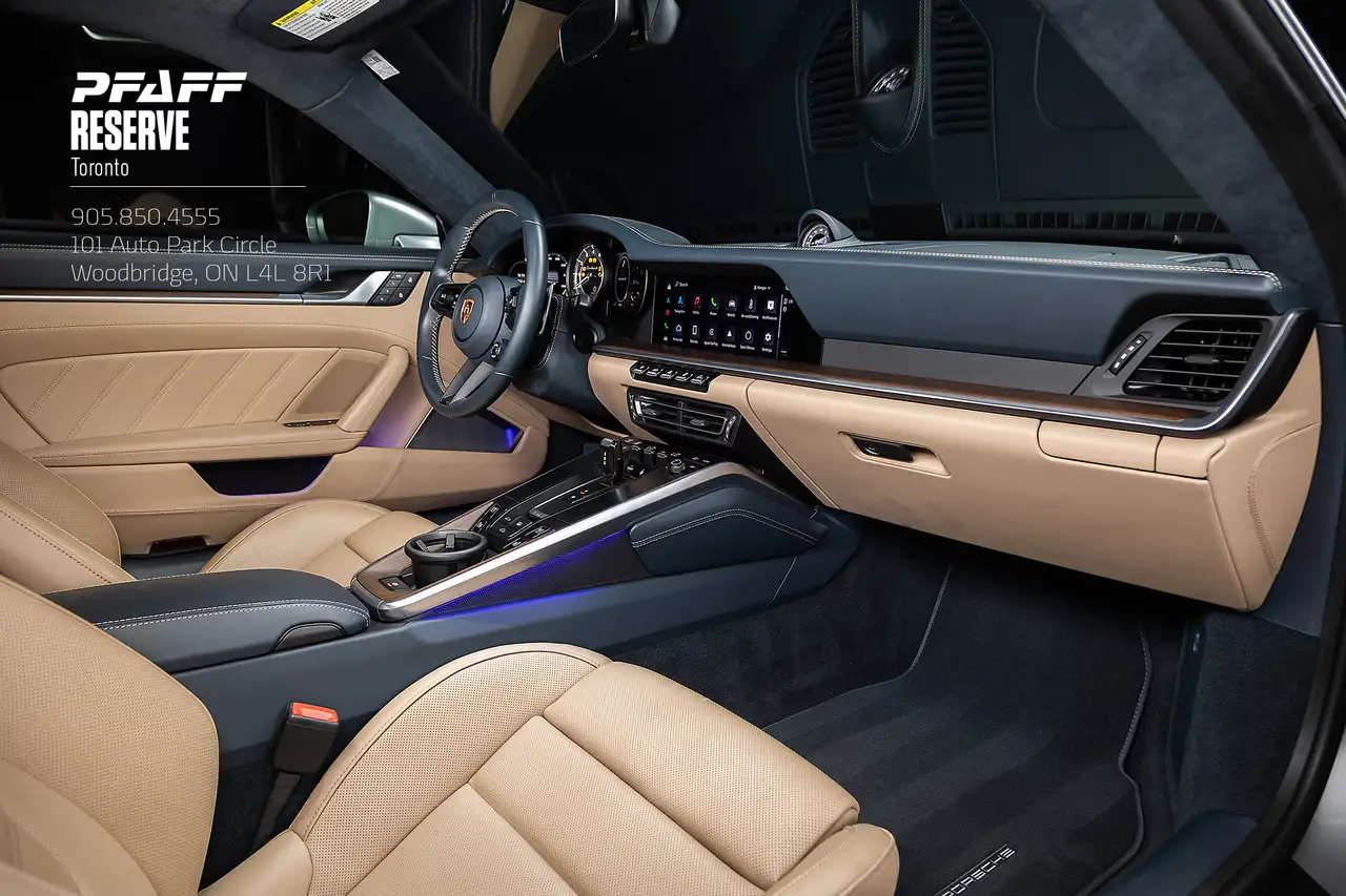Porsche 911 - Image 14