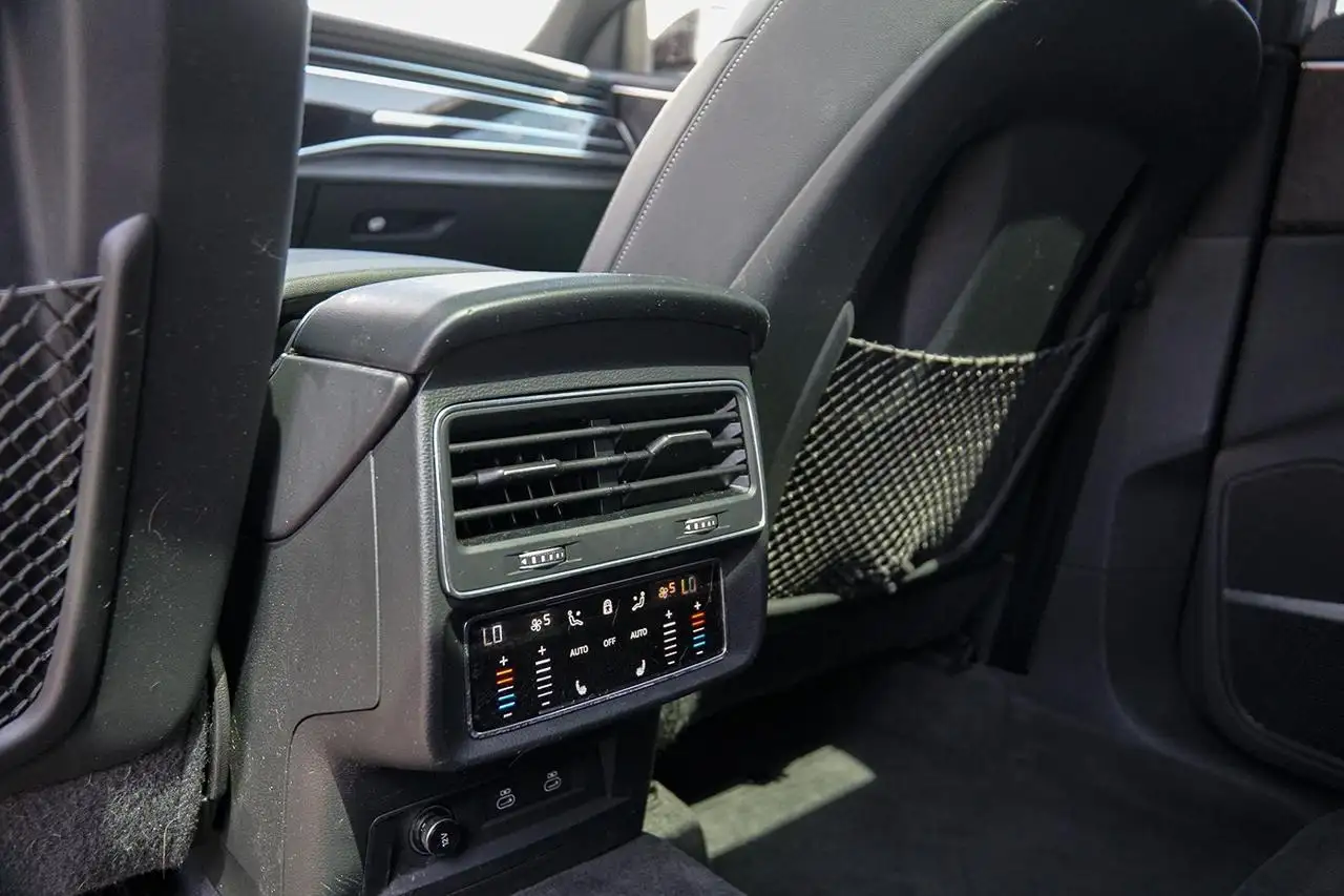 Audi Q8 - Image 14
