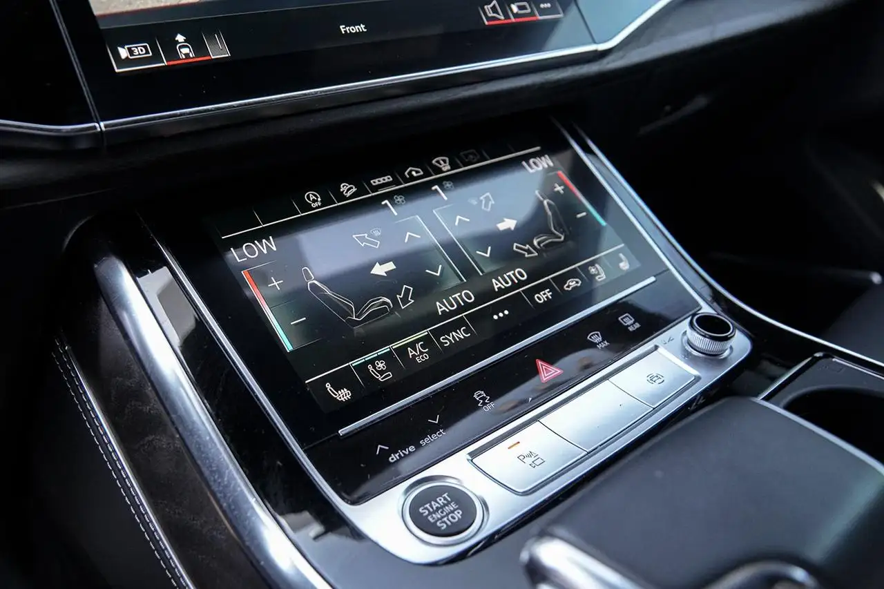 Audi Q8 - Image 22
