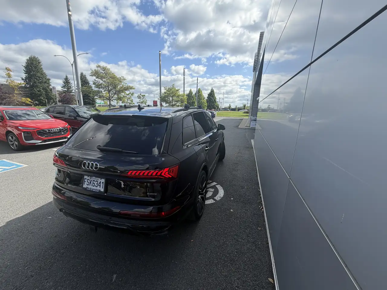 Audi Q7 - Image 5