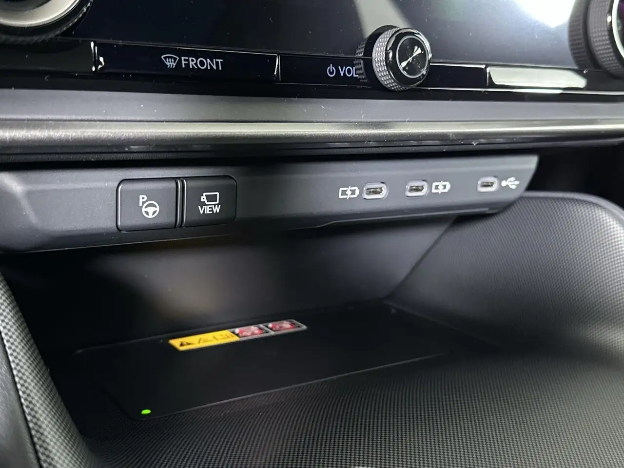 Lexus RZ - Image 17