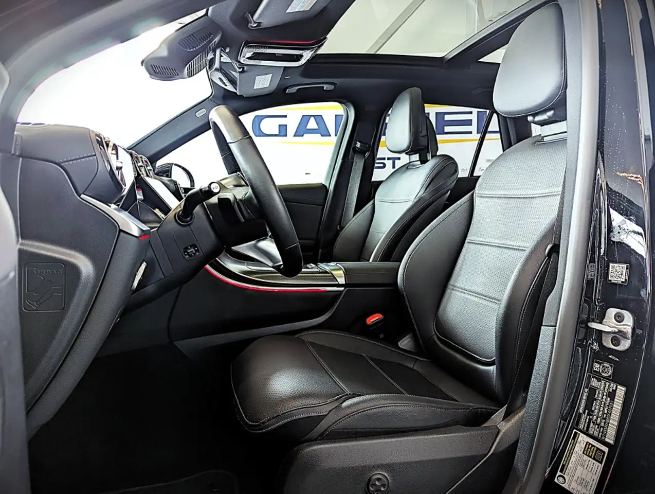 Mercedes-Benz GLC - Image 14