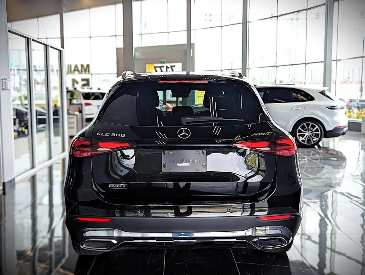 Mercedes-Benz GLC - Image 6