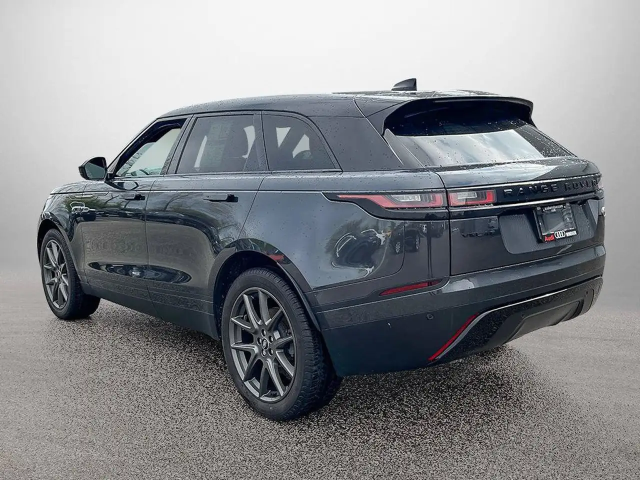 Land Rover Range Rover Velar - Image 9