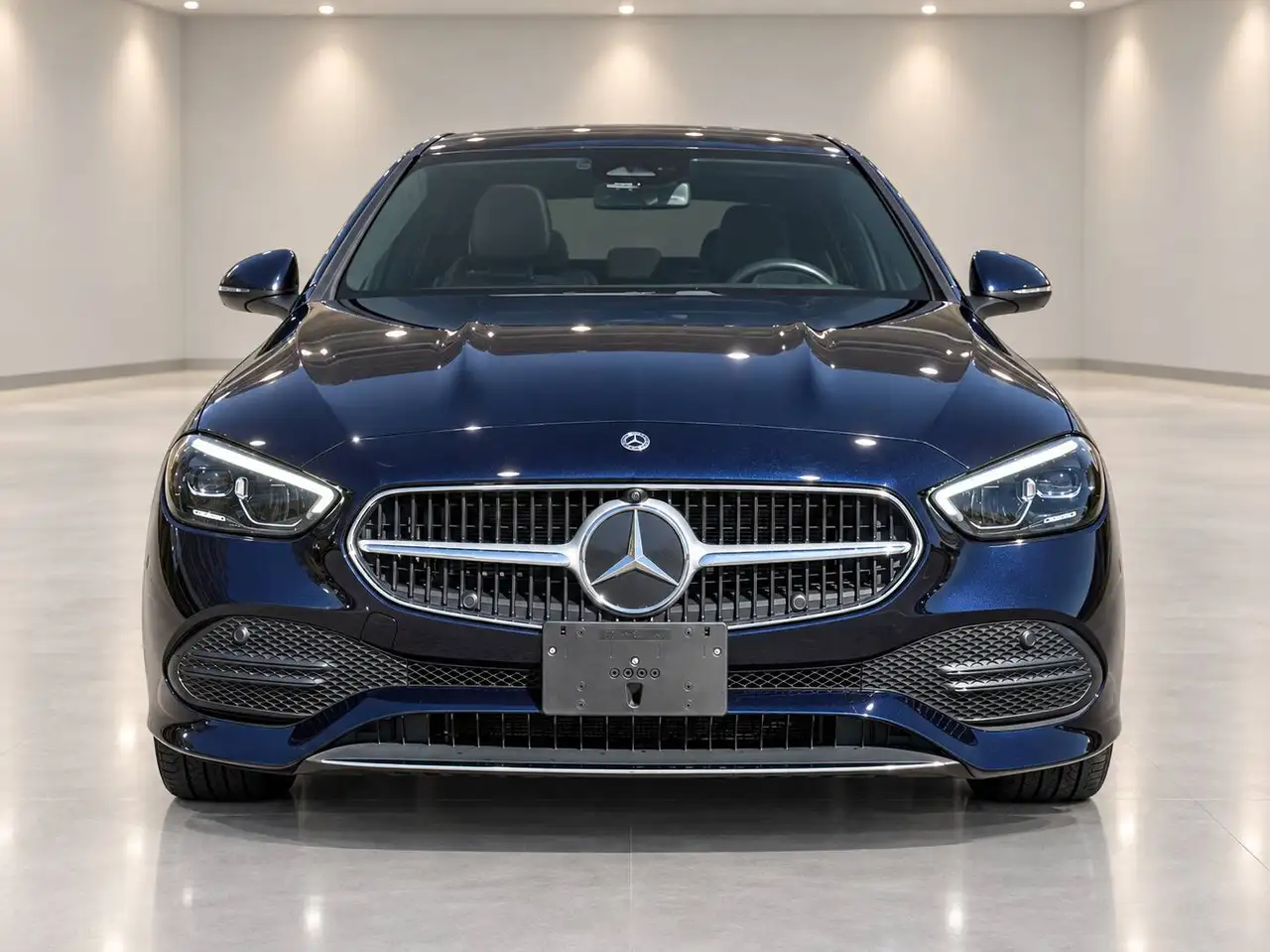 Mercedes-Benz C-Class - Image 8