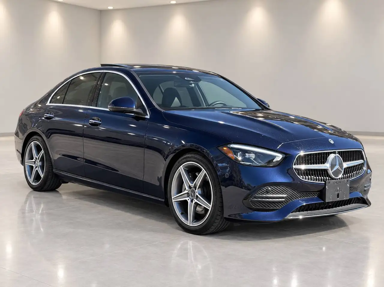Mercedes-Benz C-Class - Image 7