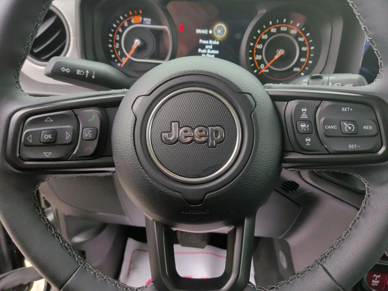 Jeep Wrangler - Image 18