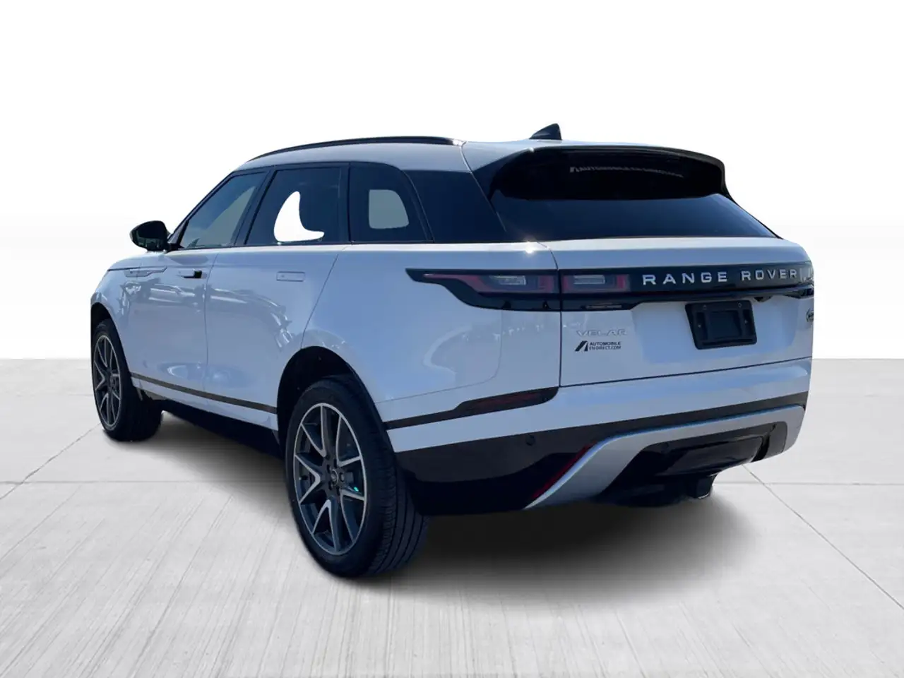 Land Rover Range Rover Velar - Image 14