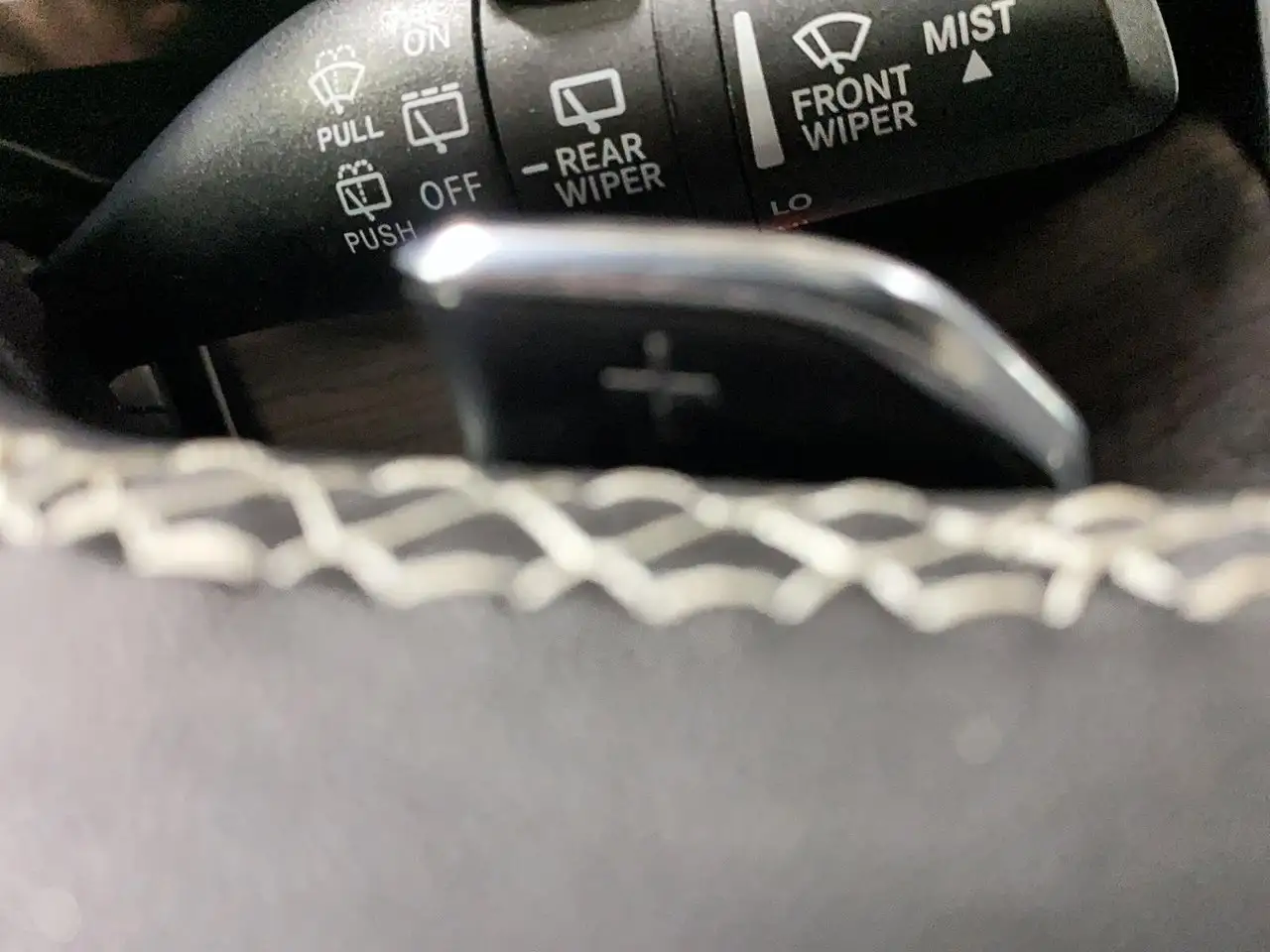 Jeep Grand Cherokee - Image 16