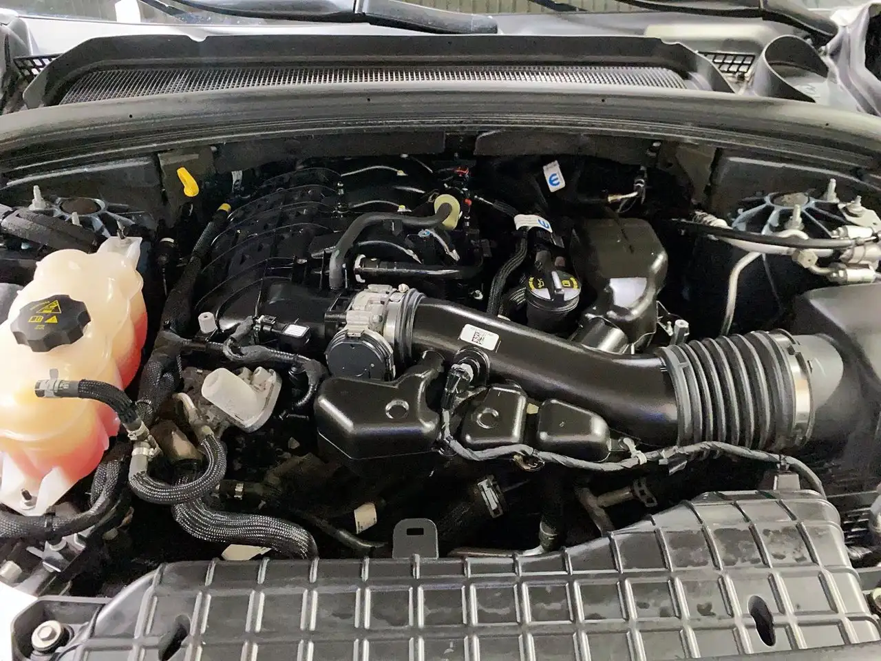 Jeep Grand Cherokee - Image 8