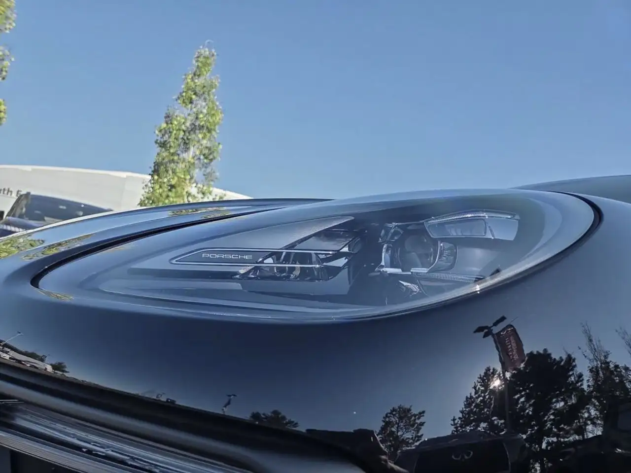 Porsche Macan - Image 8