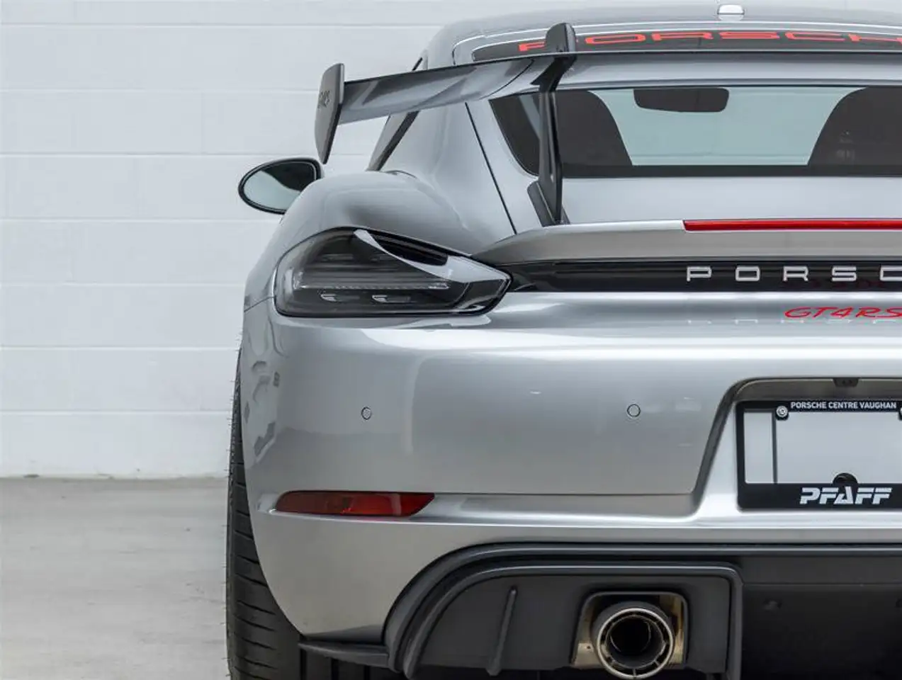 Porsche 718 Cayman - Image 24