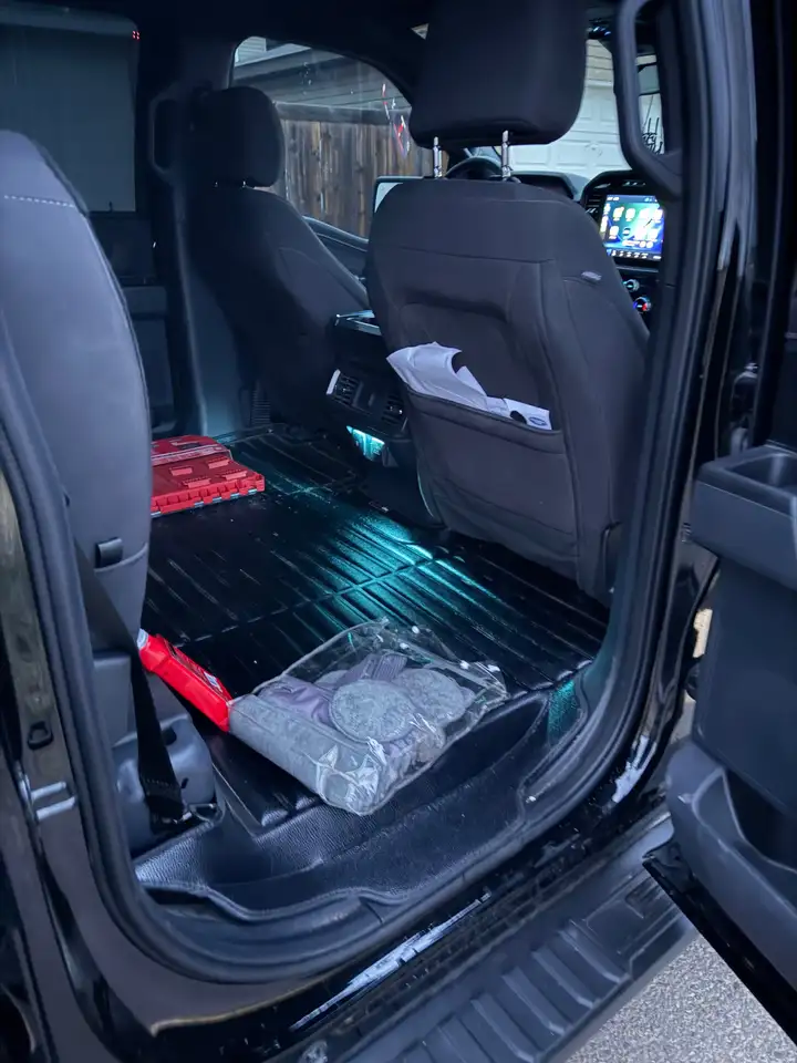 Ford F-150 - Image 4