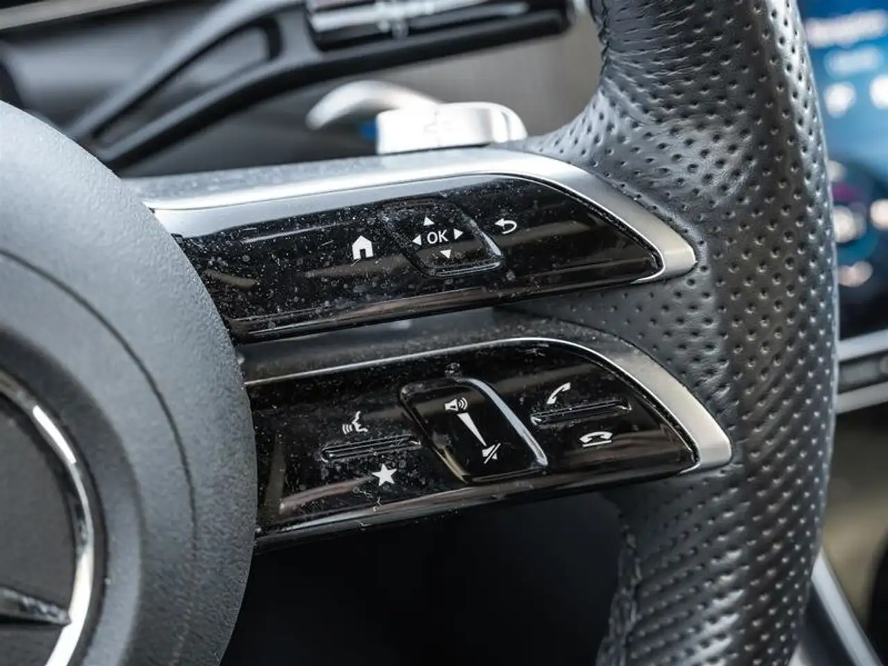 Mercedes-Benz GLC - Image 13