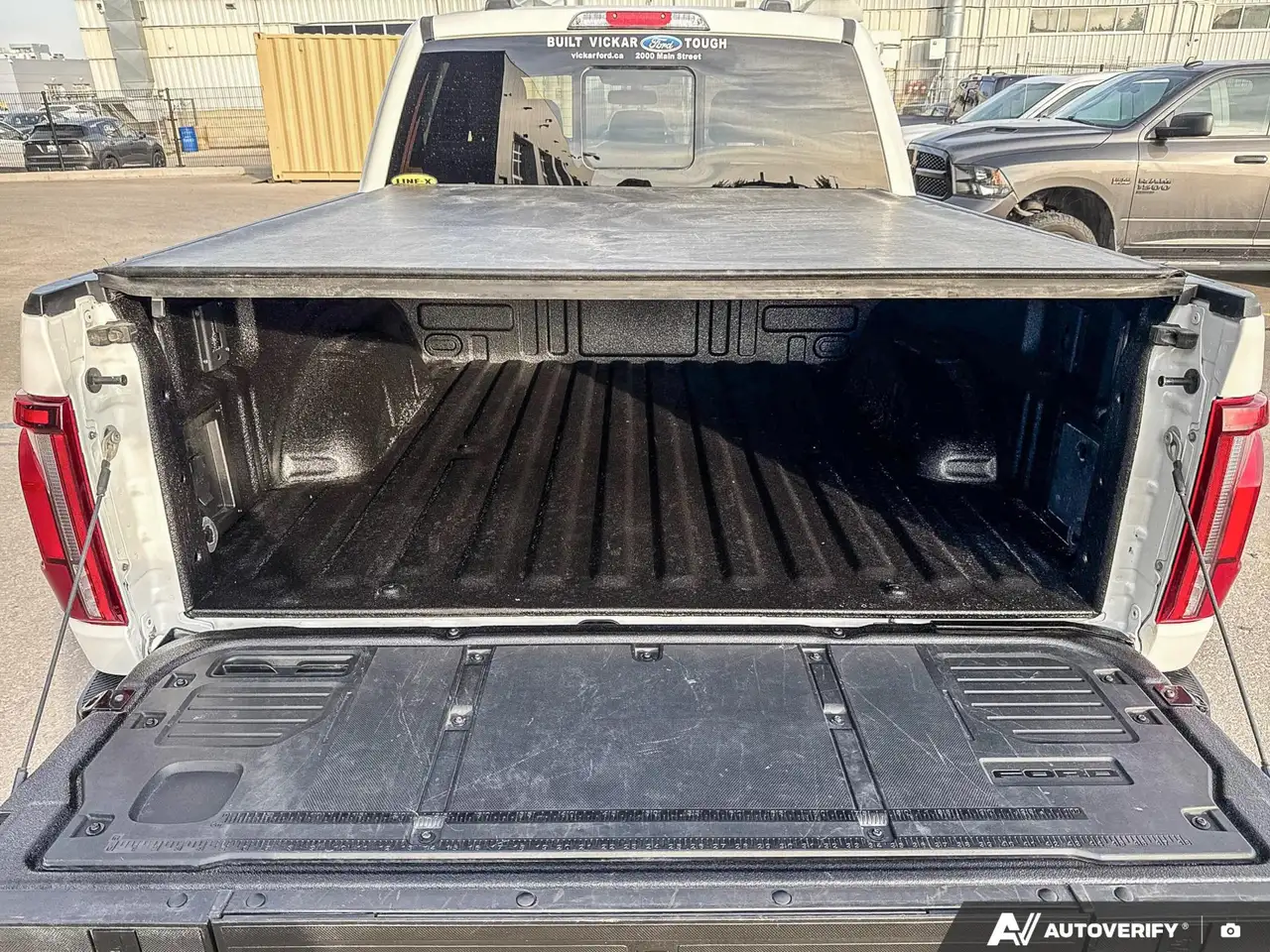 Ford F-150 - Image 12