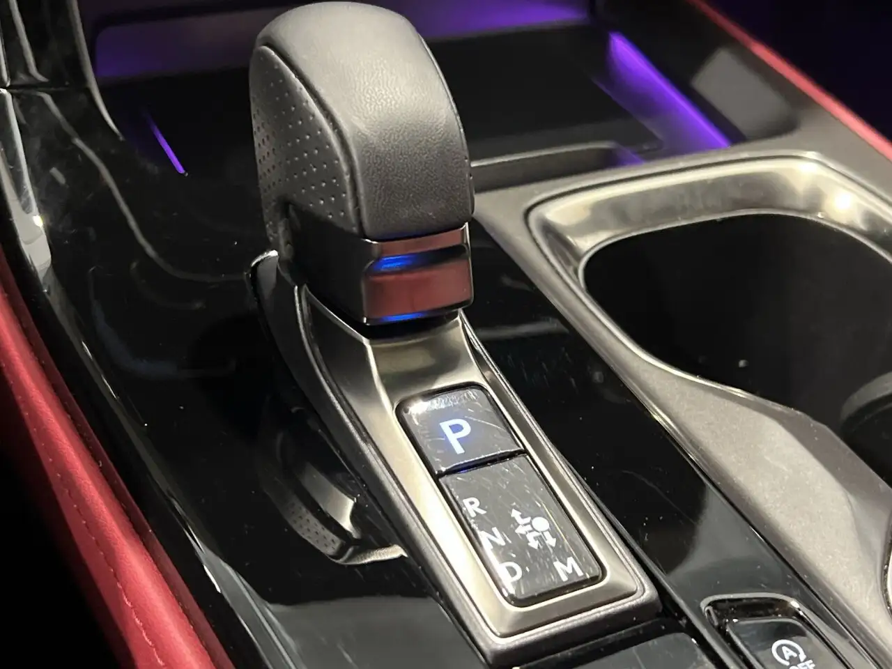 Lexus NX - Image 19