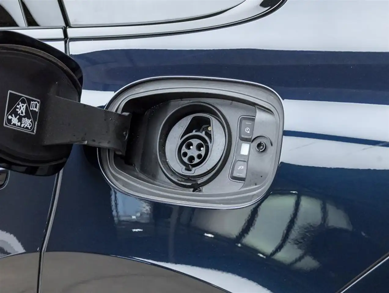 Porsche Cayenne - Image 9