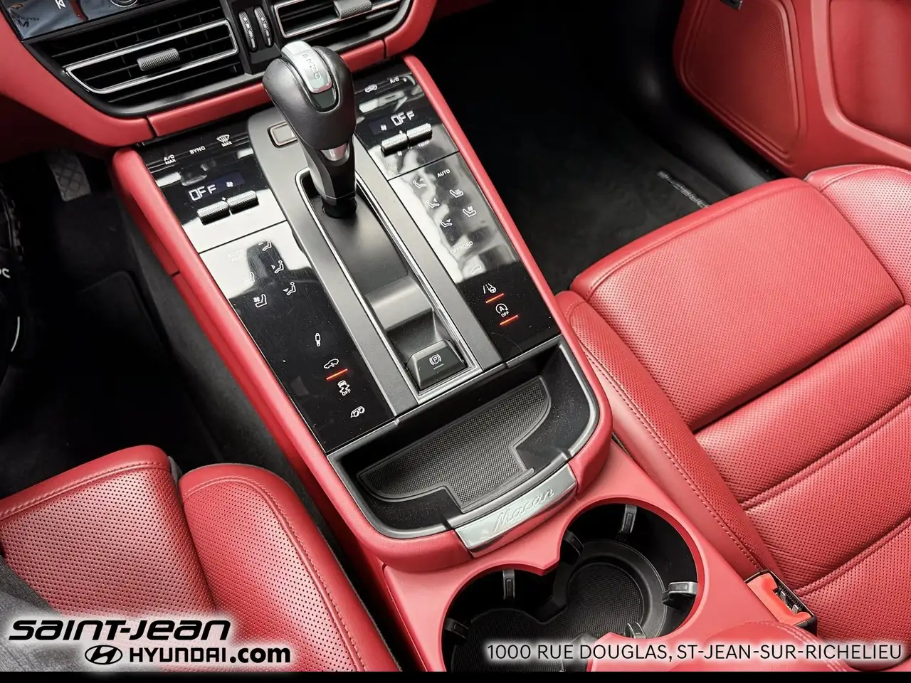 Porsche Macan - Image 18