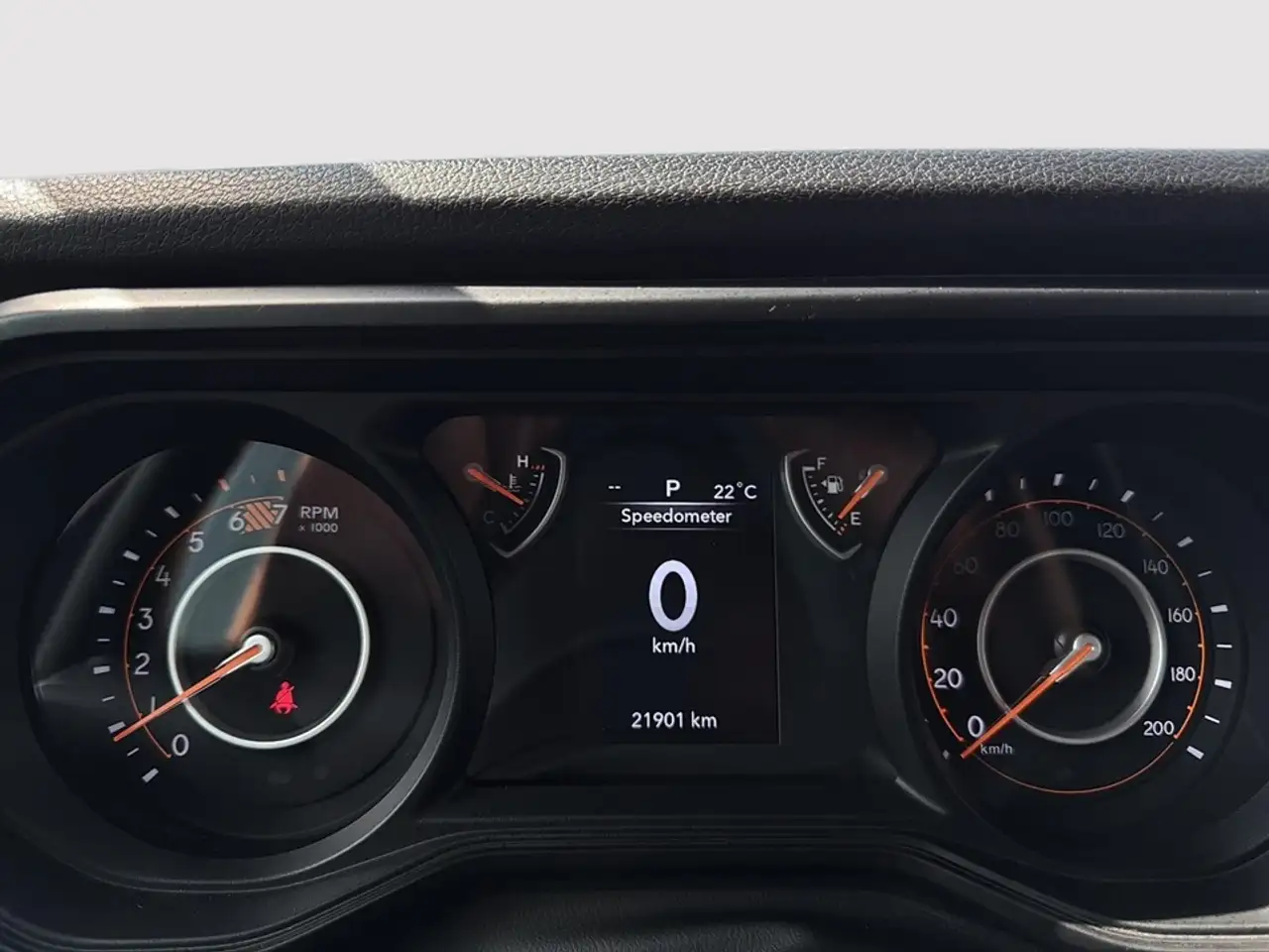 Jeep Wrangler - Image 34