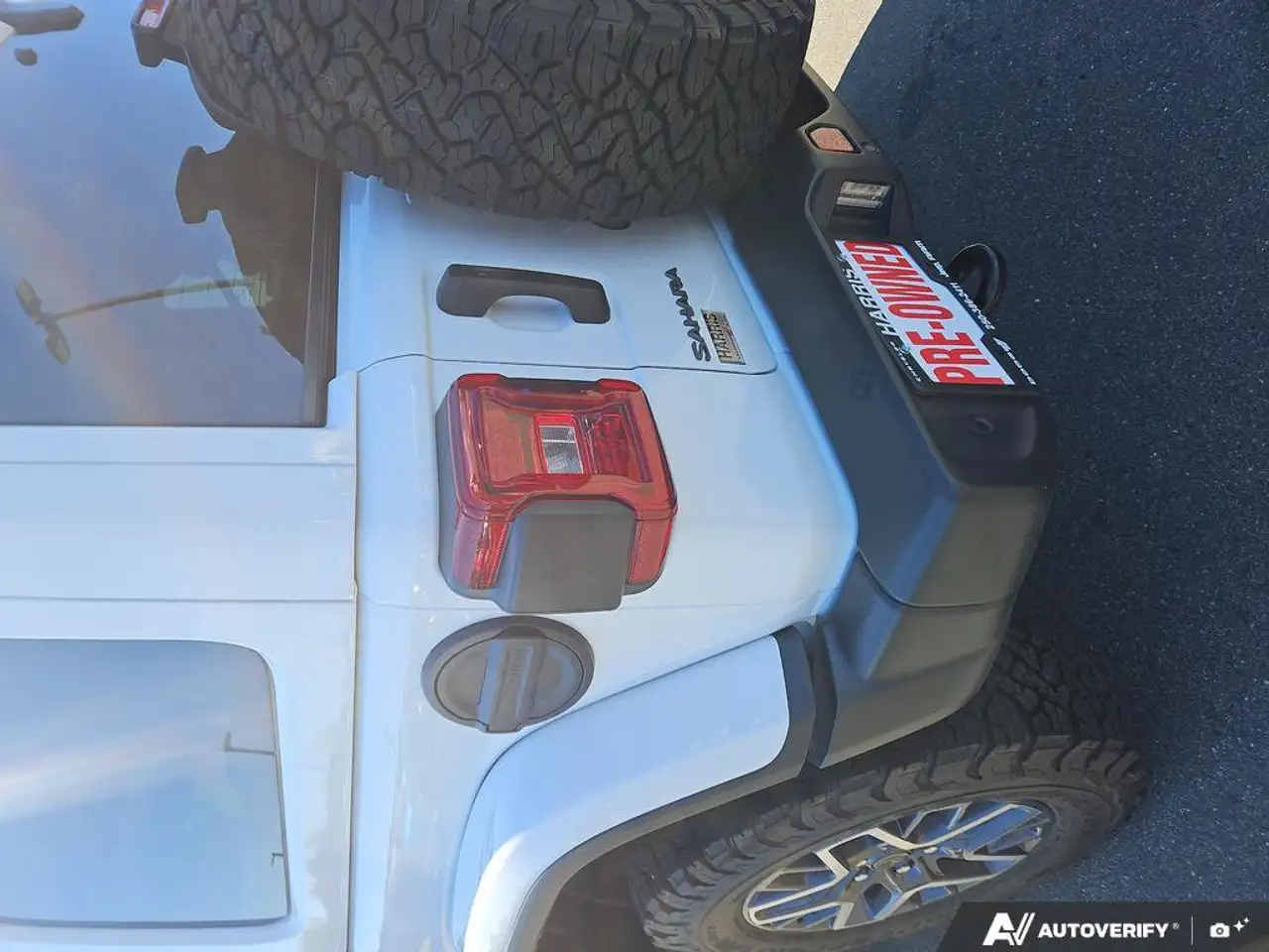 Jeep Wrangler - Image 11