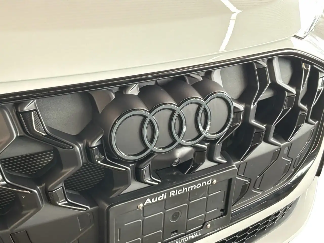 Audi Q5 - Image 17