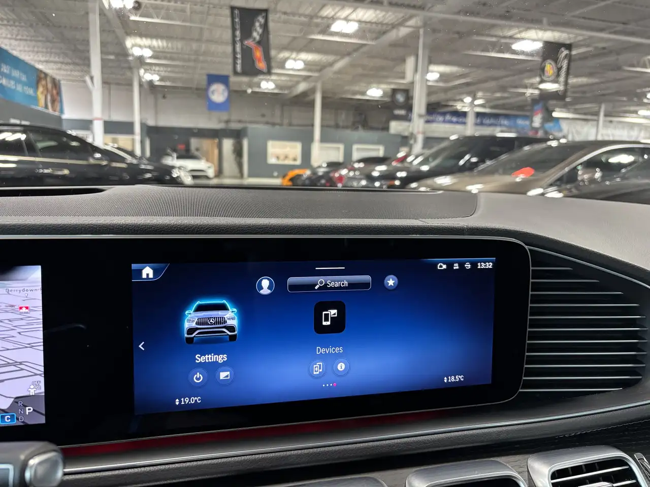 Mercedes-Benz GLE - Image 29