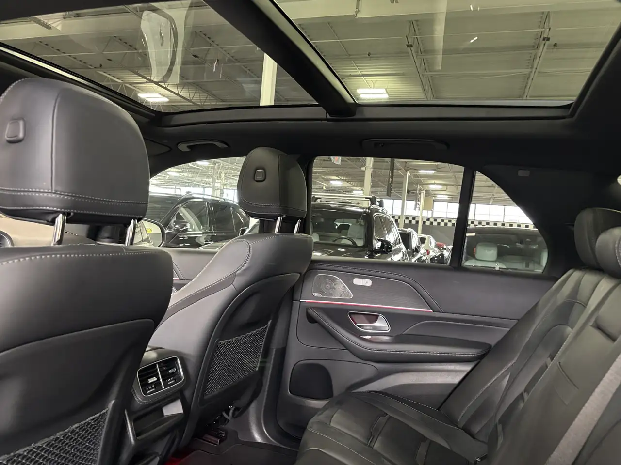Mercedes-Benz GLE - Image 13
