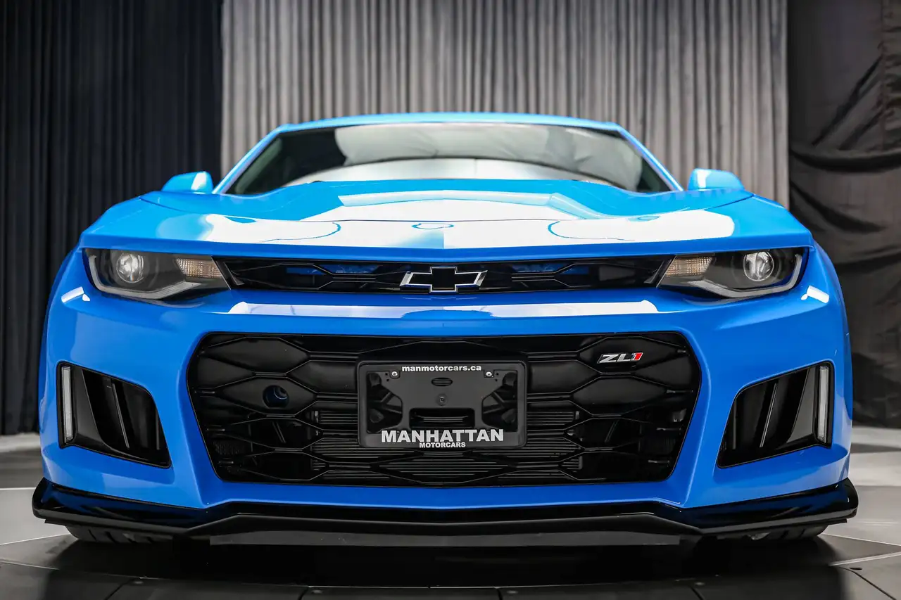 Chevrolet Camaro - Image 14