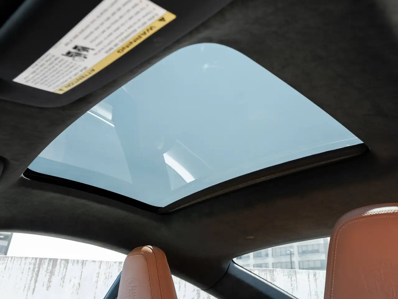Porsche 911 - Image 35