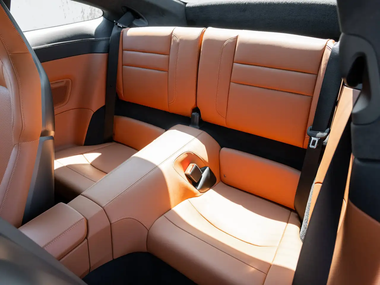 Porsche 911 - Image 39