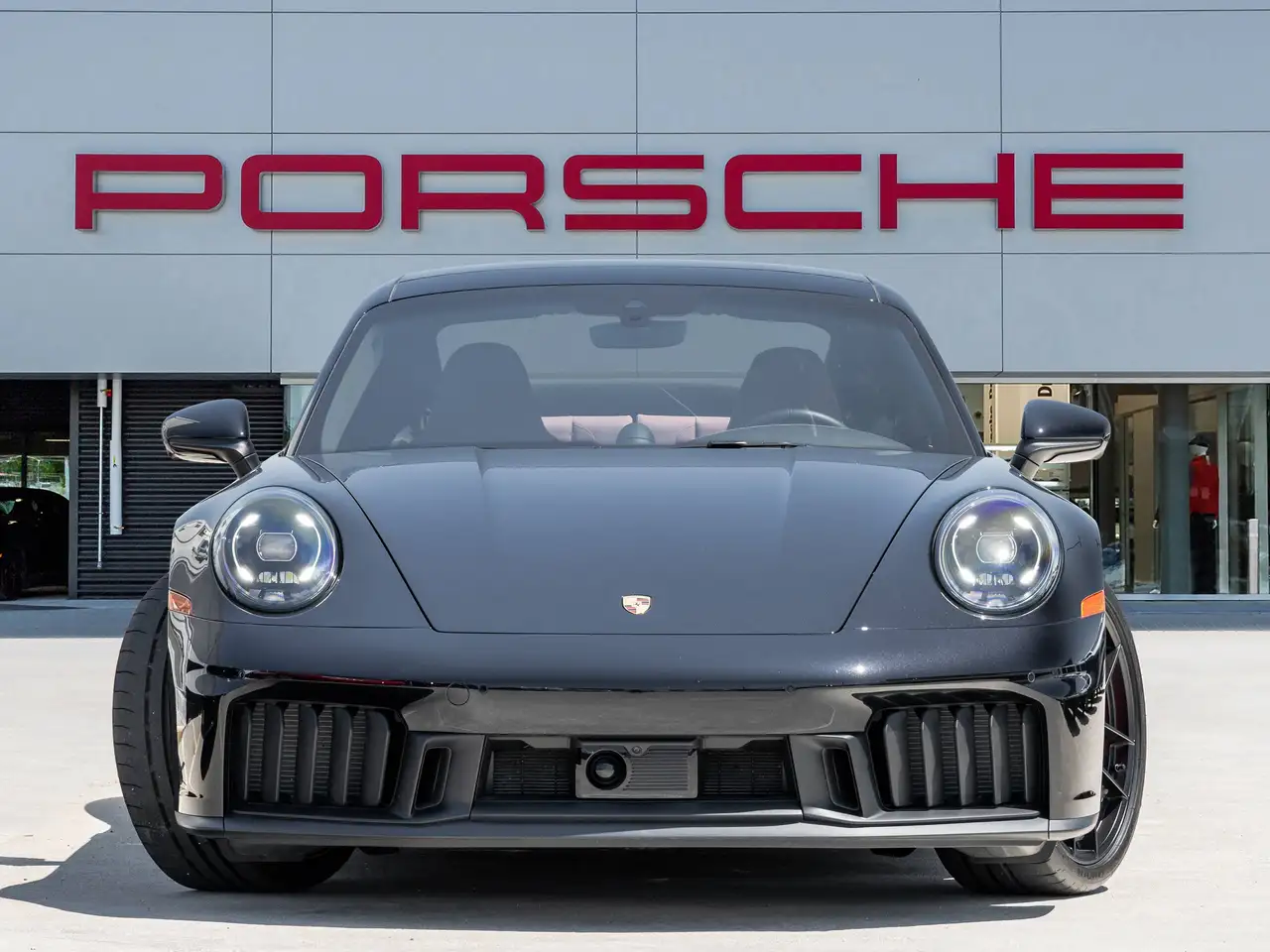 Porsche 911 - Image 7