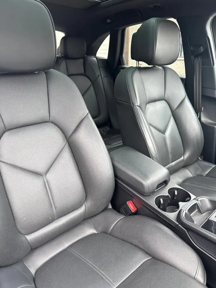 Porsche Macan - Image 14