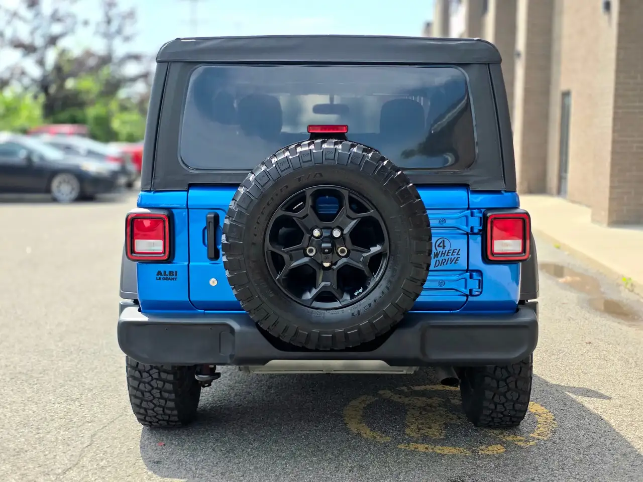 Jeep Wrangler - Image 5