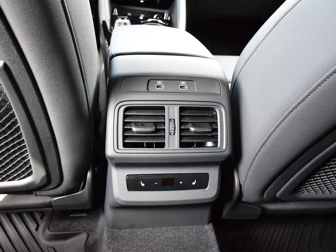 Audi Q5 - Image 19