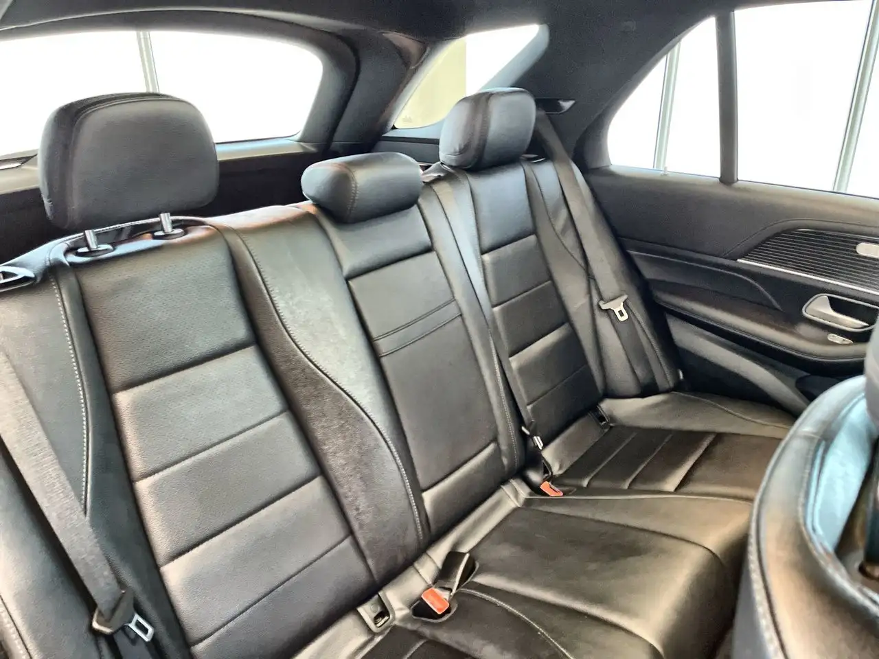 Mercedes-Benz GLE - Image 31