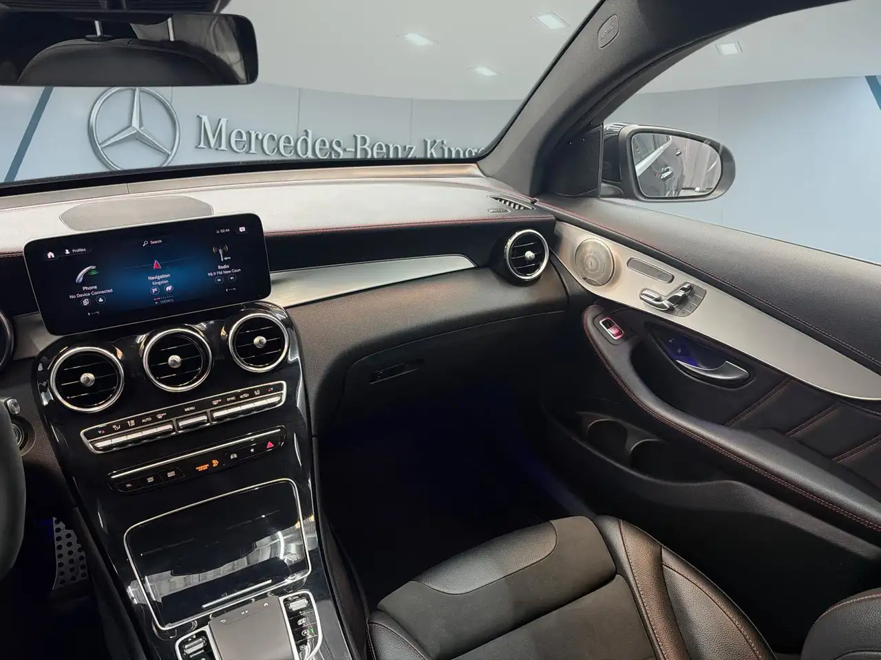 Mercedes-Benz GLC - Image 27