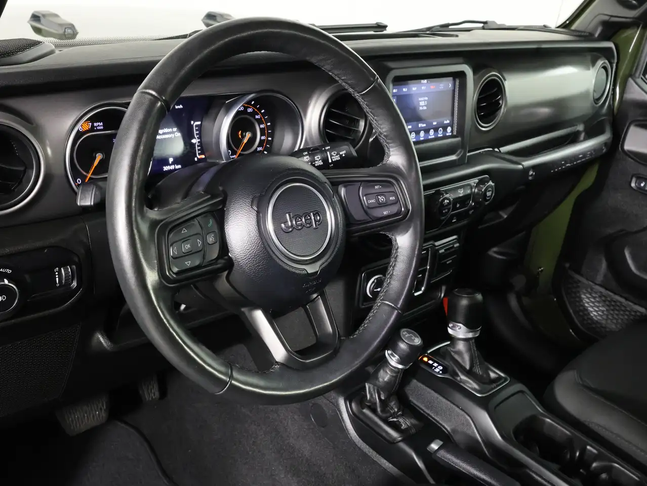 Jeep Wrangler - Image 15