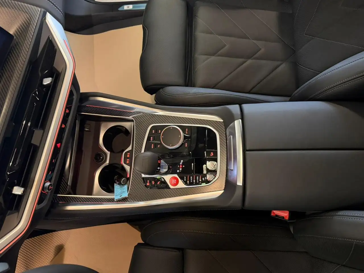 BMW XM - Image 19